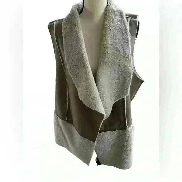 Chico’s Faux Suede & Fur Shawl Vest - Picture 1 of 7